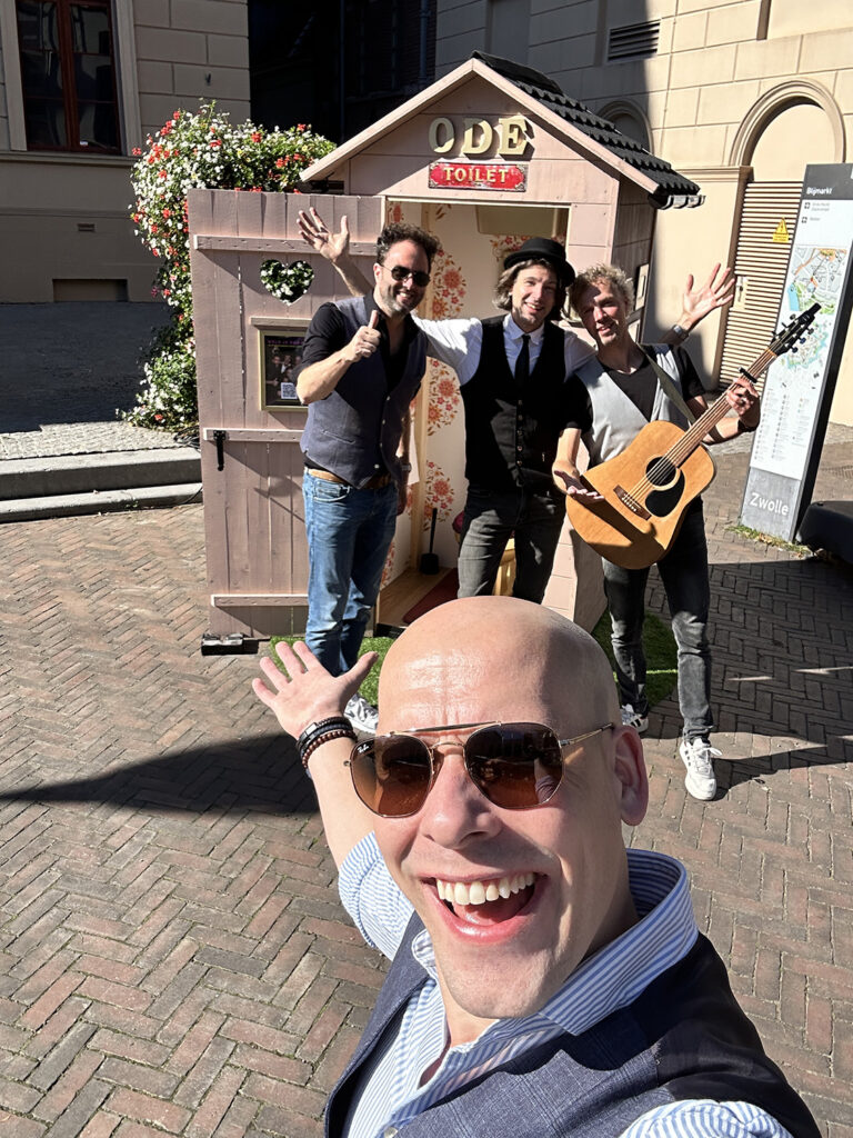 Ode Toilet - Broeders van andere Moeders - Zwolle